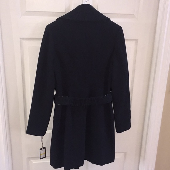 Vince Camuto Woman’s Wool Blend Navy Winter Coat Size Medium - Picture 6 of 14
